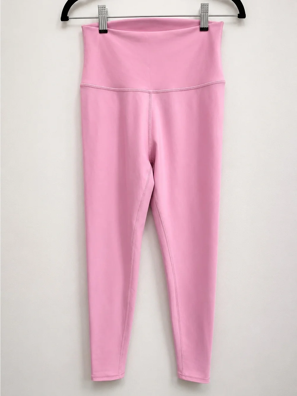 ALO Yoga High-Rise Leggings in Light Pink